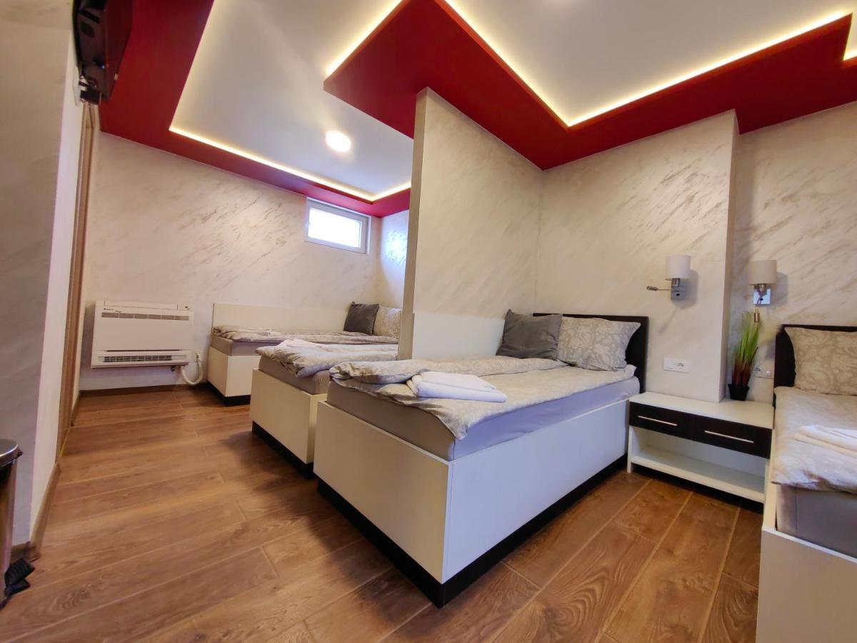 Oldbrick Pub Hotel Сомбор Екстериор снимка