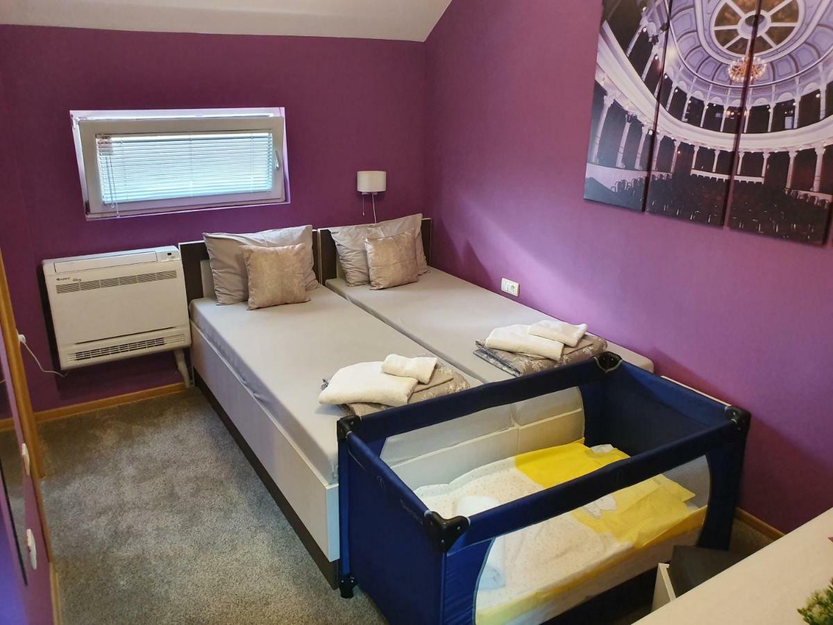Oldbrick Pub Hotel Сомбор Екстериор снимка